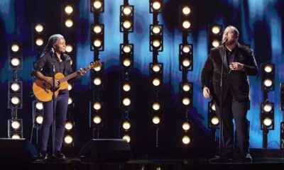 Tracy Chapman And Luke Combs Perform Iconic Duet Of 'fast Car' At The Grammy Awards