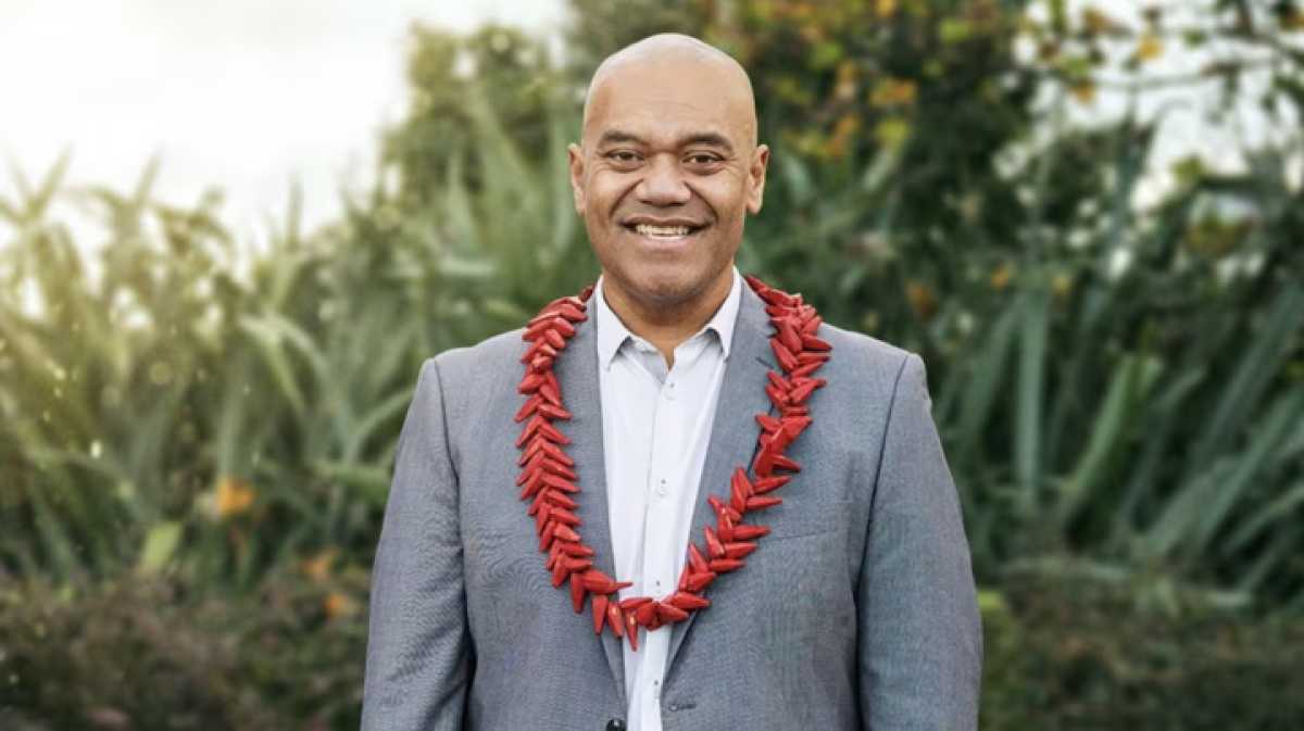 Tribute To The Legacy Of Fa'anānā Efeso Collins: A Visionary Pacific Leader