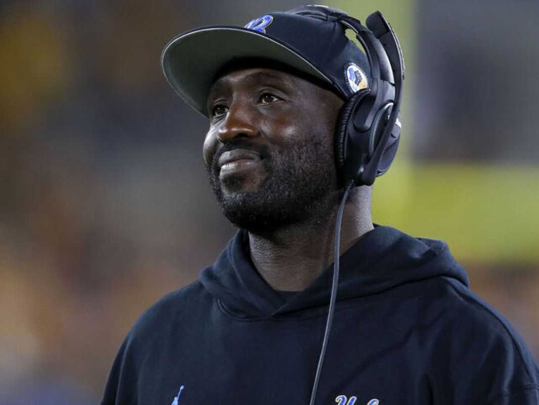 Ucla Legend And Star Assistant Deshaun Foster Named New Head Coach