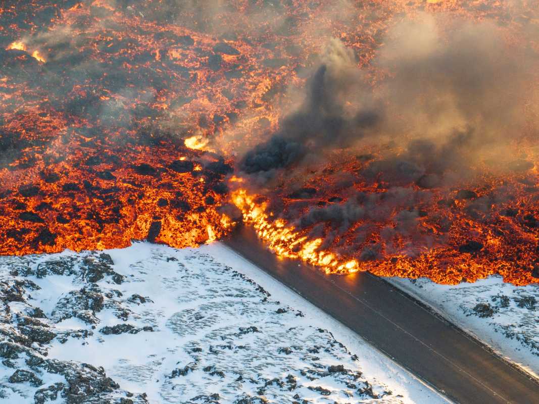 Volcanic Eruption In Iceland Disrupts Hot Water Supply And Threatens Power Plant