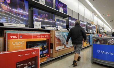 Walmart Reports Strong Quarterly Earnings, Announces Vizio Acquisition