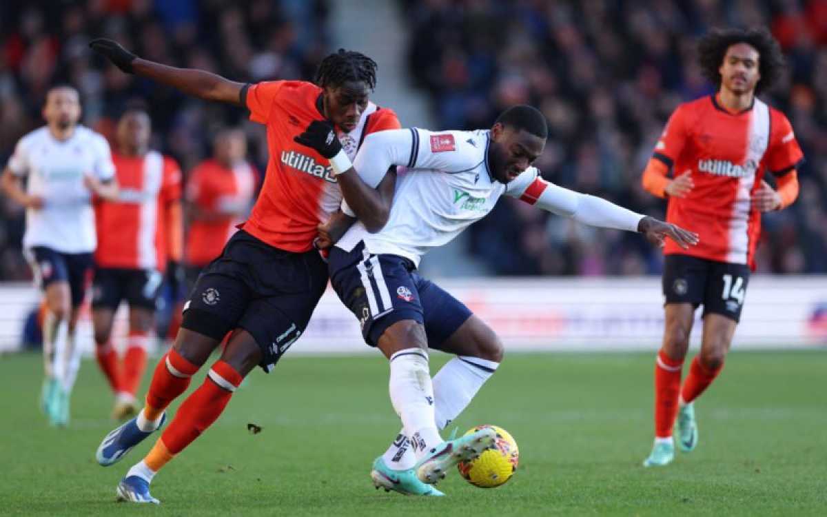 Wigan Athletic Secure Home Victory Against Bolton Wanderers In League One Clash