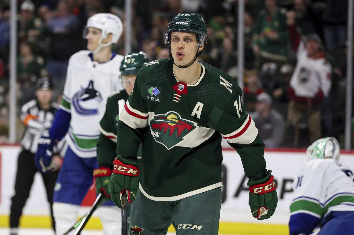 Wild Make Franchise History In Record Breaking Win Against Canucks