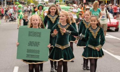 Auckland's Queen St Turns Green For St. Patrick's Day Parade