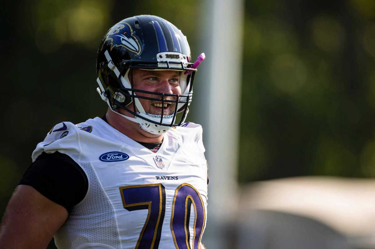 Detroit Lions Strengthen Offensive Line With Kevin Zeitler Signing