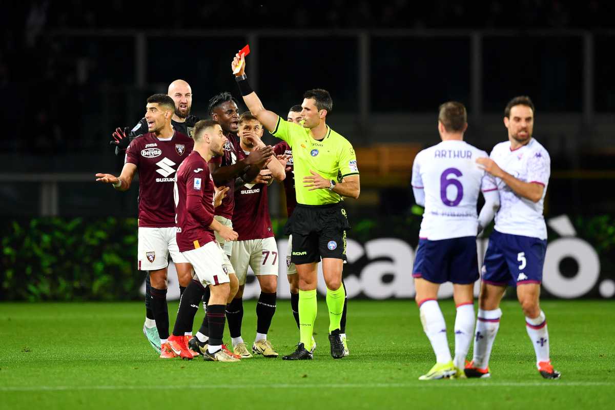 Fiorentina And Torino Play Out Goalless Draw After Controversial Red Card Saga