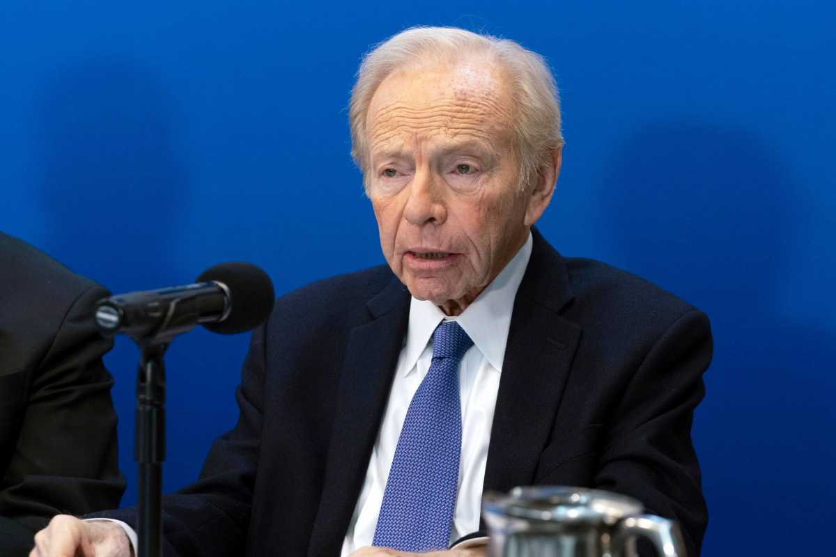 Former Vice Presidential Candidate And Senator Joe Lieberman Passes Away At 82