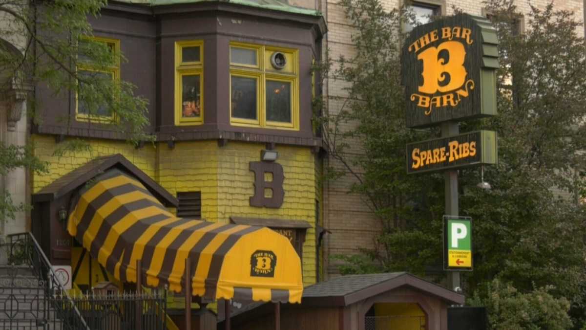 Iconic Bar B Barn Restaurant Closes After Decades Of Service In Montreal