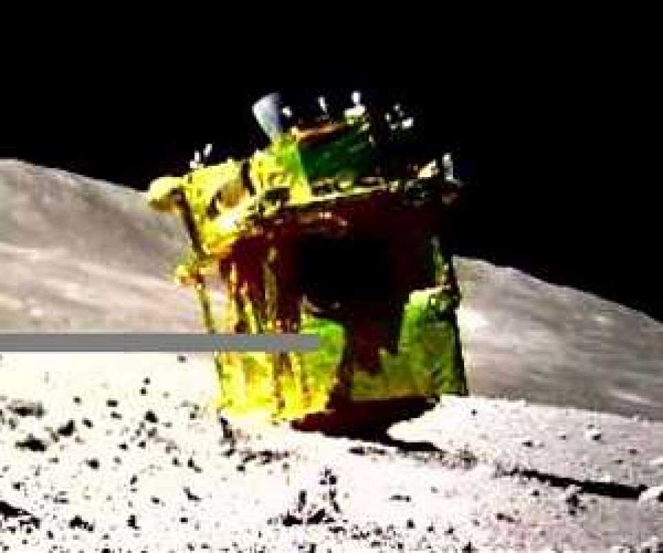 Japanese Lunar Lander Attempts Revival After Second Lunar Night