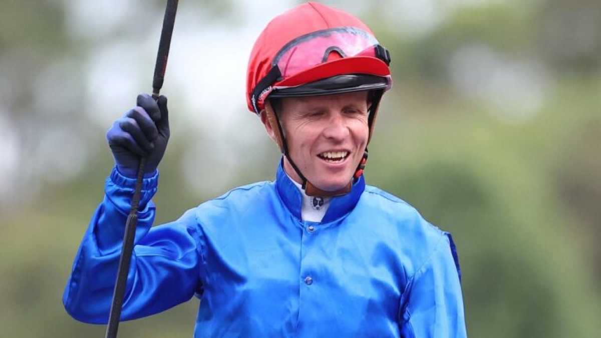 Jockey Kerrin Mcevoy Hospitalized After Rosehill Fall