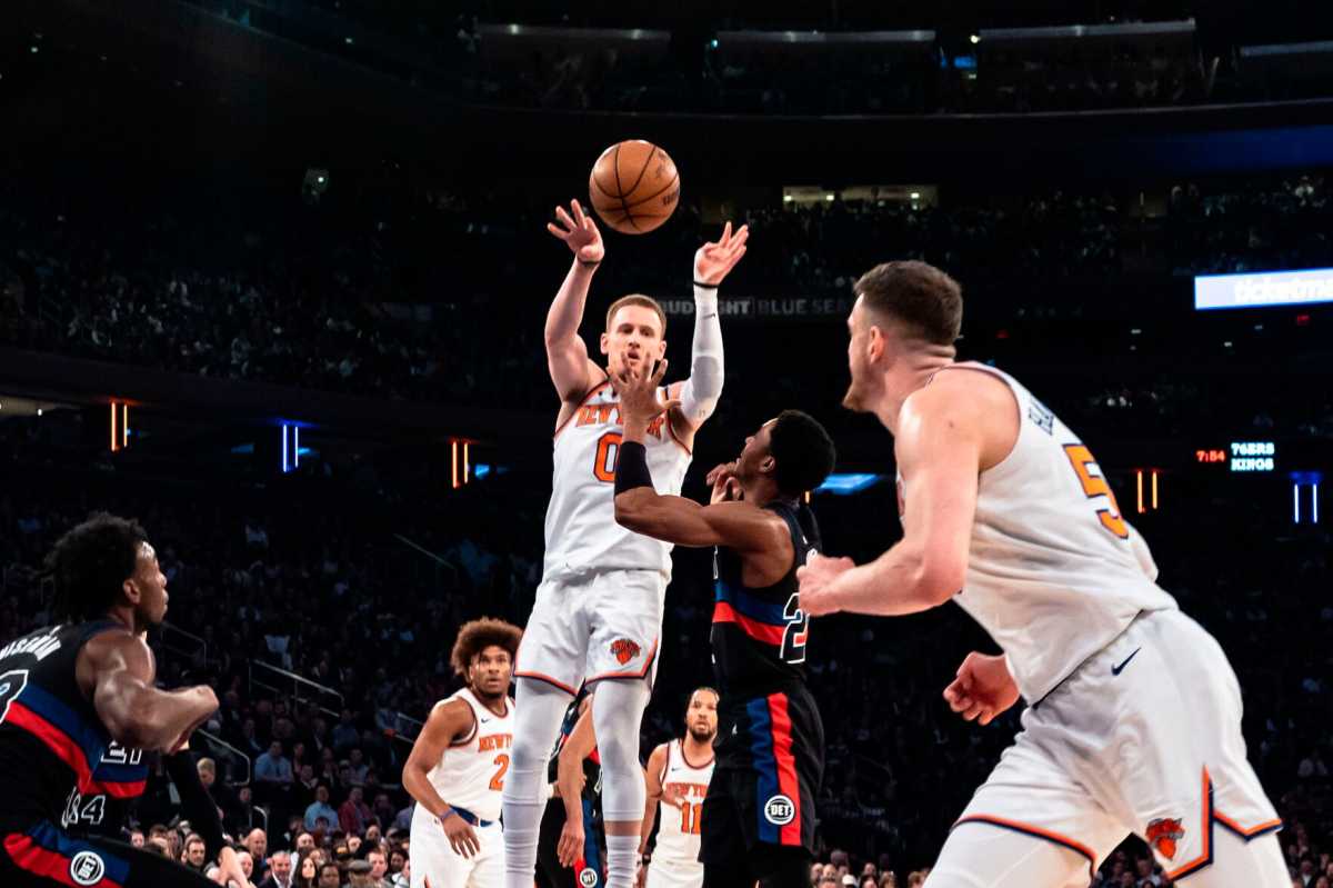 Knicks' Divincenzo Sets Franchise Record In Three Point Barrage