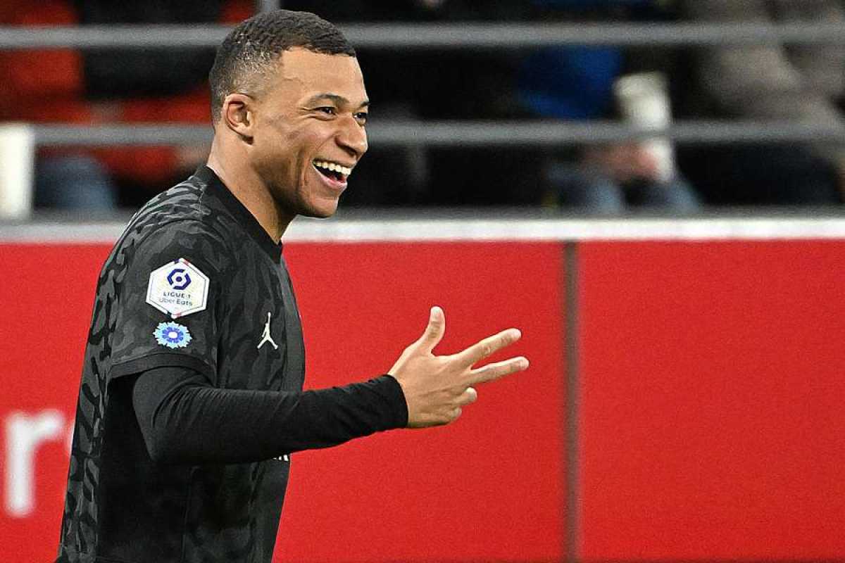 Kylian Mbappé Shines With Hat Trick As Psg Defeats Montpellier In Ligue 1 Thriller