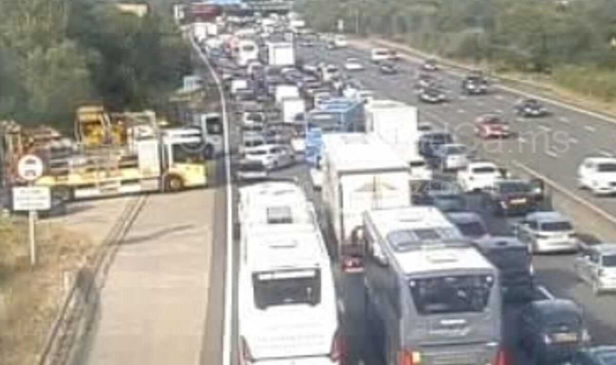 M25 Closure Sparks Traffic Chaos In South London