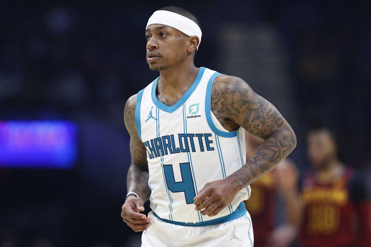 Nba Veteran Isaiah Thomas Set To Join Phoenix Suns On 10 Day Contract