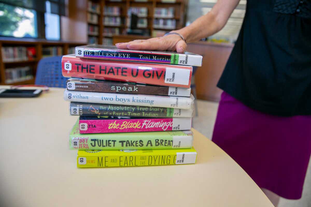 Record Number Of Book Bans Reported In Us Schools And Libraries In 2023