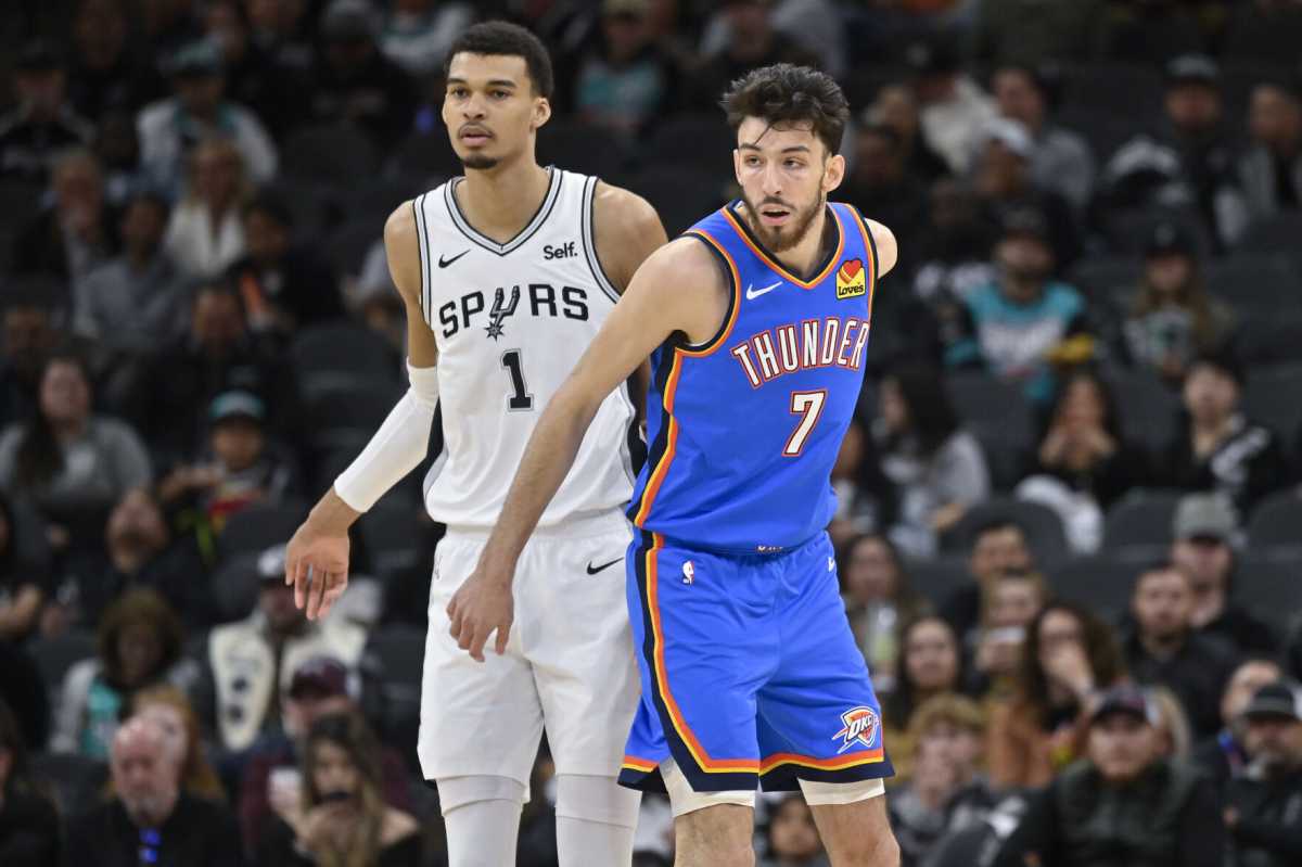 San Antonio Spurs Defeat Oklahoma City Thunder In Thrilling Nba Battle