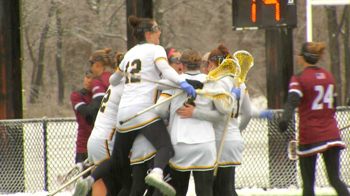 Siena Women's Lacrosse Sets Records In Dominant Win Over Rider