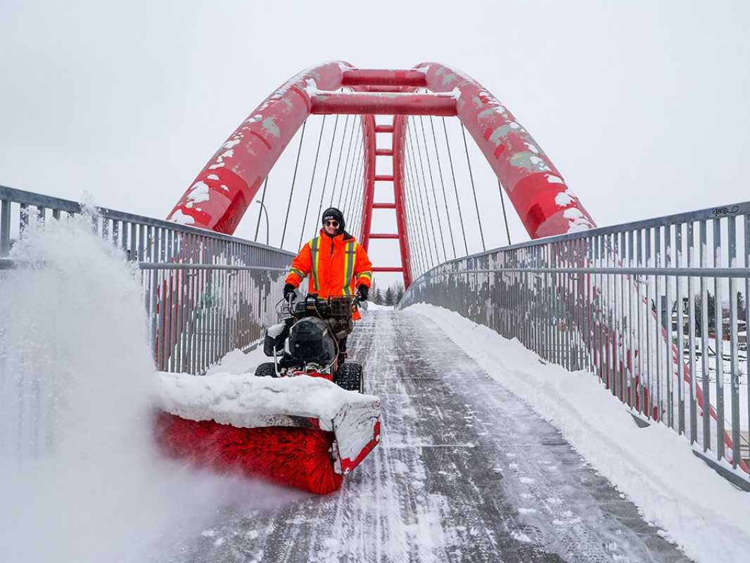 Southern Alberta Braces For Multi Day Snowfall Event As Snowfall Warning Issued