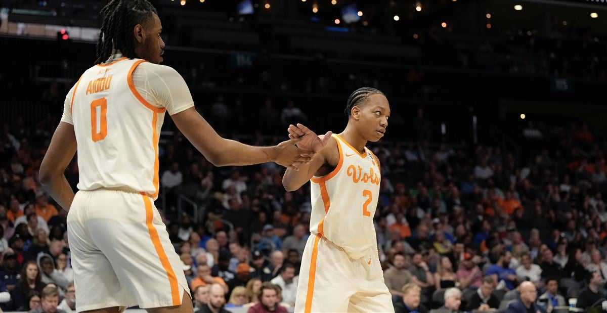 Tennessee Advances To Sweet 16 With Convincing Win Over Texas