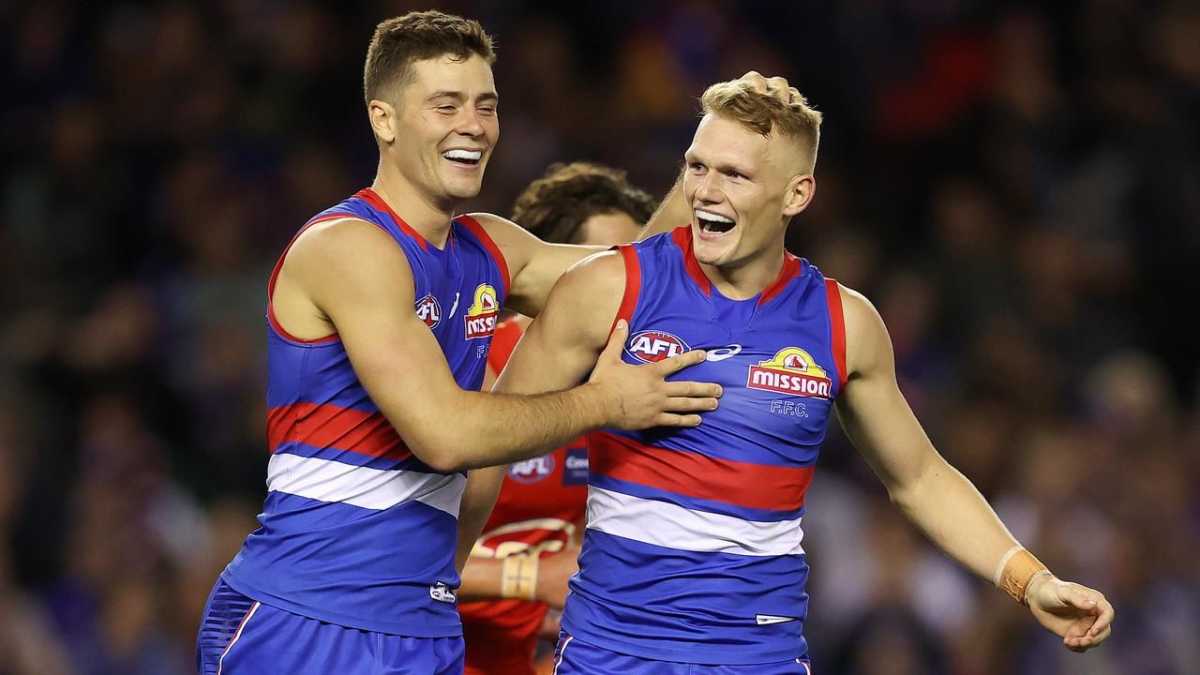 Western Bulldogs And Gold Coast Suns Clash On Field In Ballarat