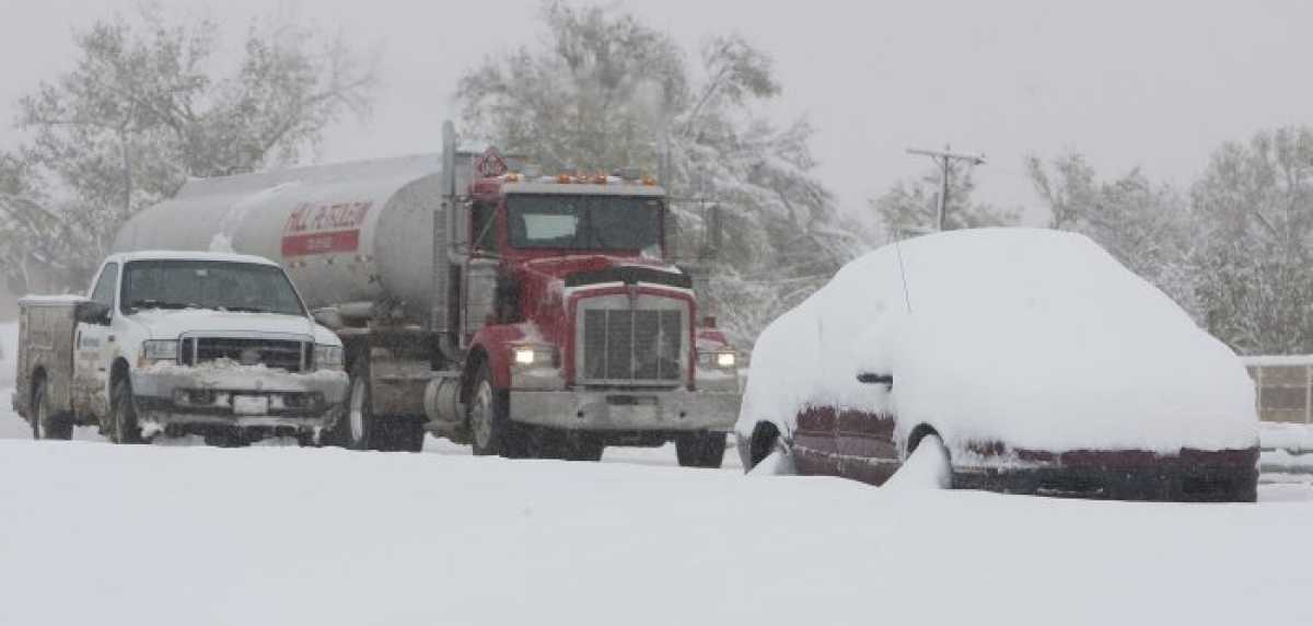 Winter Storm Brings Heavy Snowfall To Rockies And Denver Metro Area