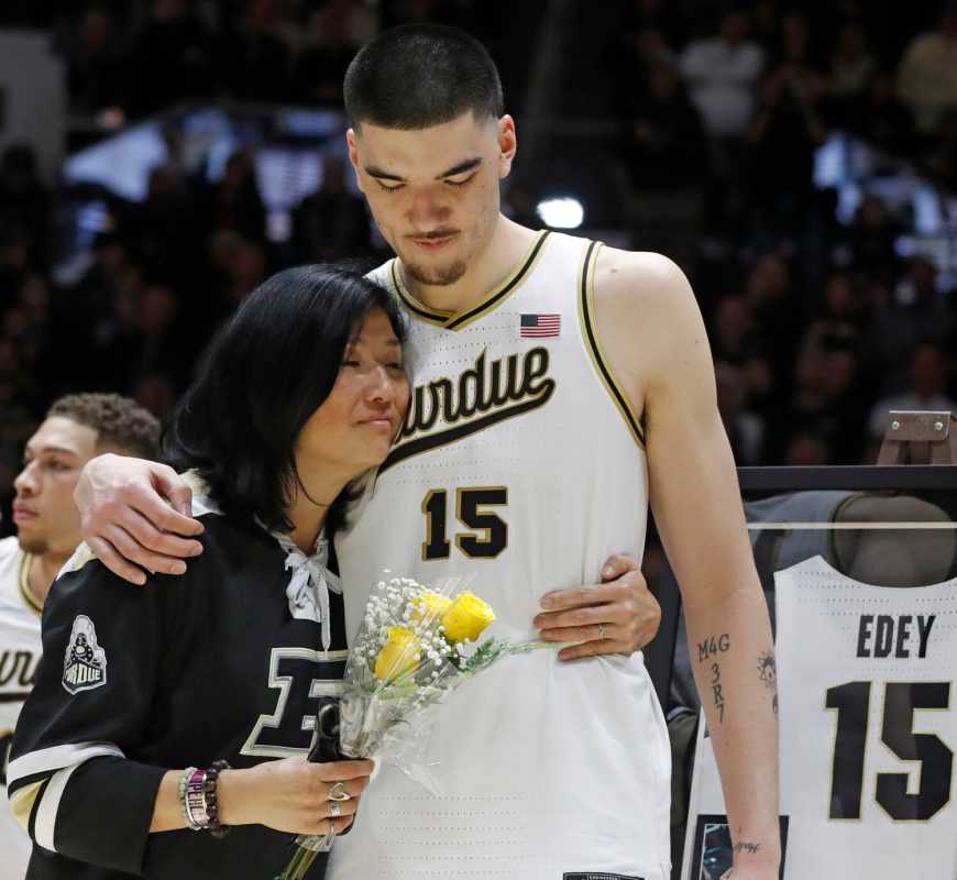 Zach Edey Leads Purdue Into Big Ten Tournament As No. 1 Seed