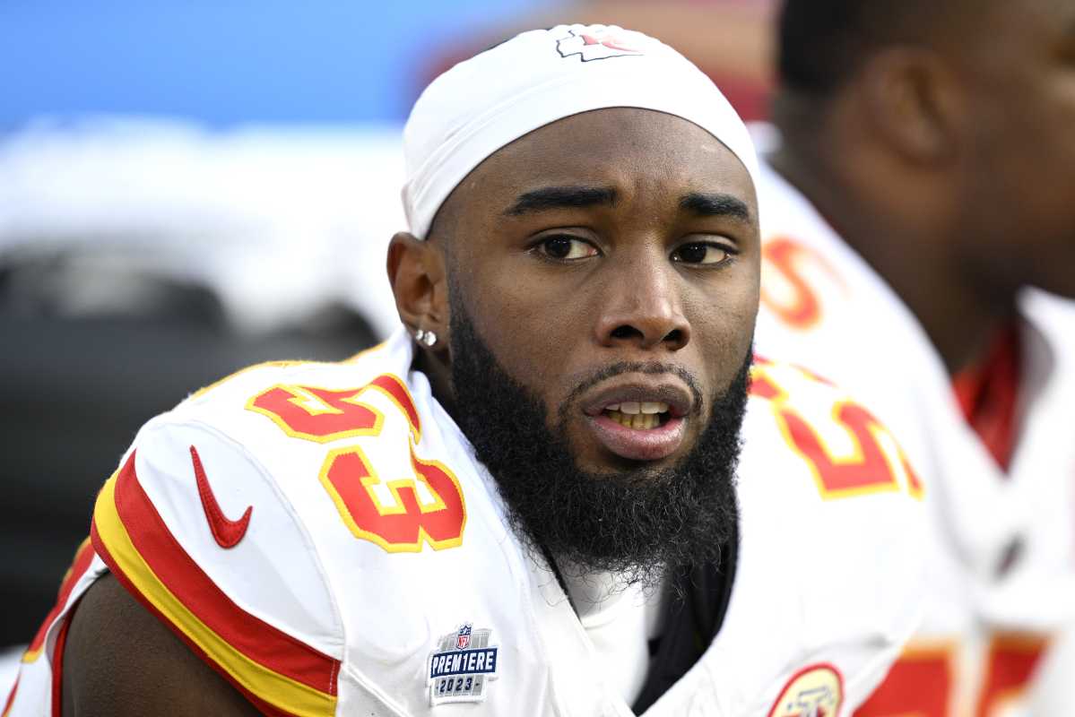 Chiefs Defensive Lineman Bj Thompson In Stable Condition After Medical Emergency