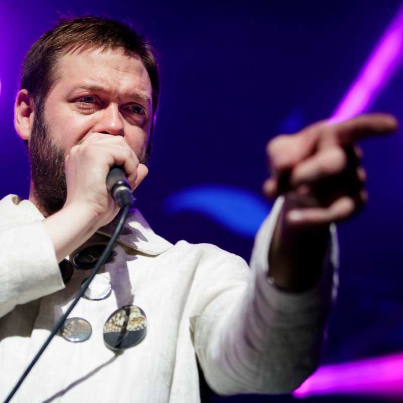 Former Kasabian Frontman Tom Meighan Announces Solo Tour Across The Uk