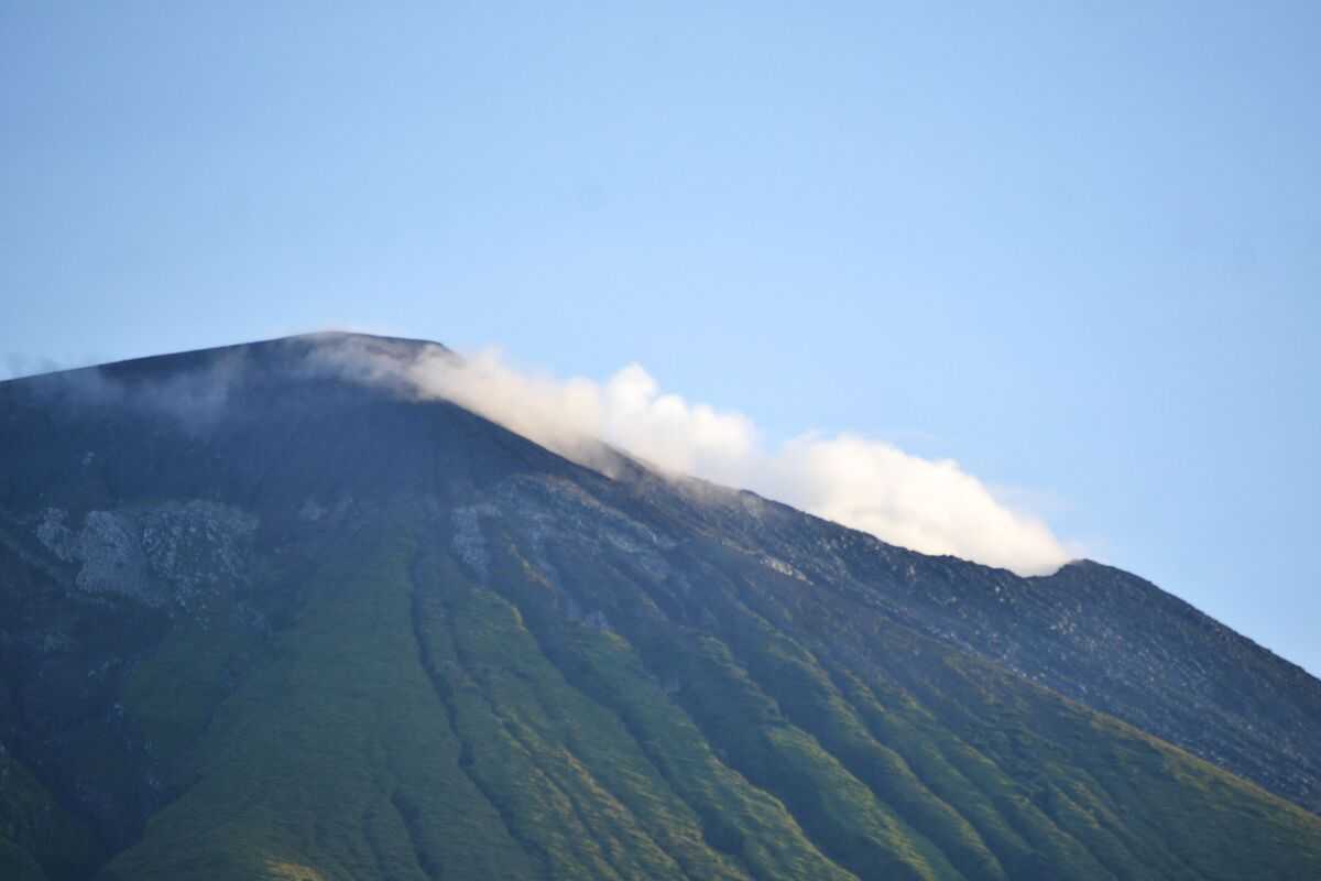 Mount Kanlaon Erupts Prompting Evacuations And Flight Cancellations In The Philippines