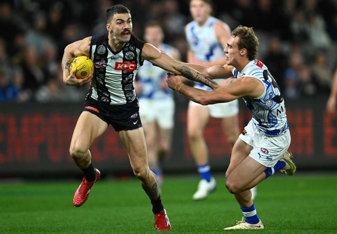 North Melbourne Stuns Collingwood With Dominant First Half At Marvel Stadium