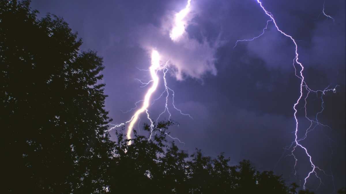 Severe Thunderstorm Warning Issued For Southwestern Ontario Counties