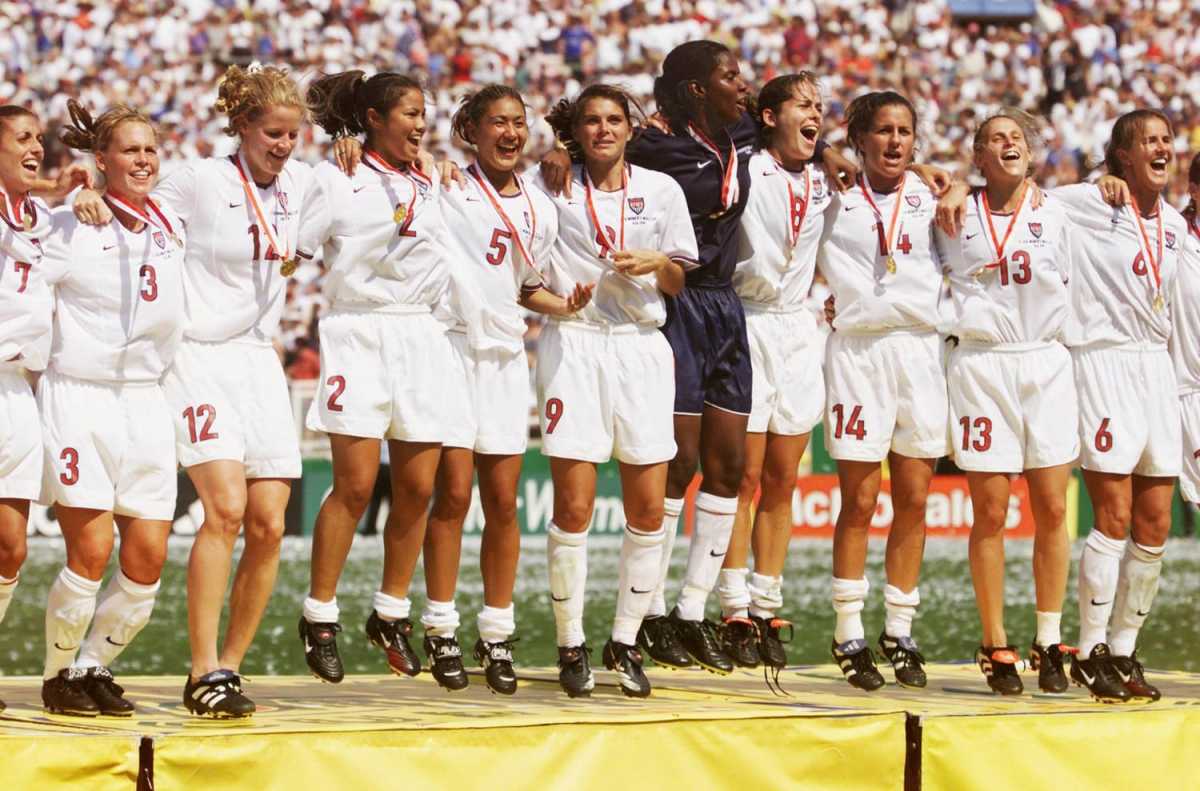 Uswnt Dominates Nigeria 7 1 In World Cup Match At Soldier Field