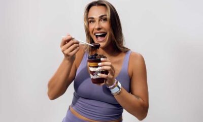 Aryna Sabalenka Serving Acai Bowl