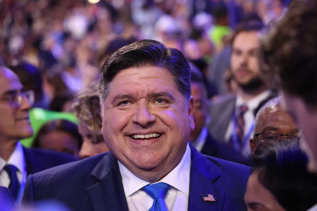 Jb Pritzker Speaking At The Dnc