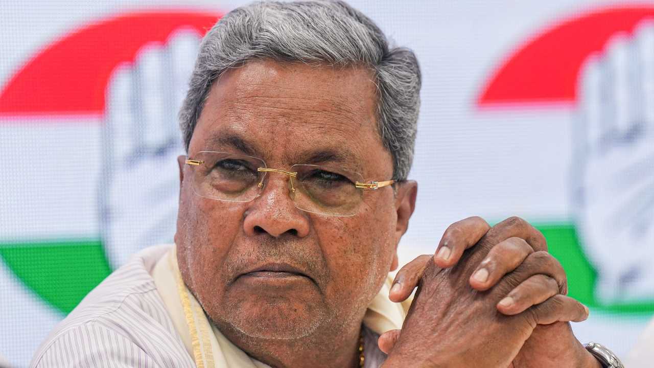 Karnataka Cm Fights Prosecution Decision