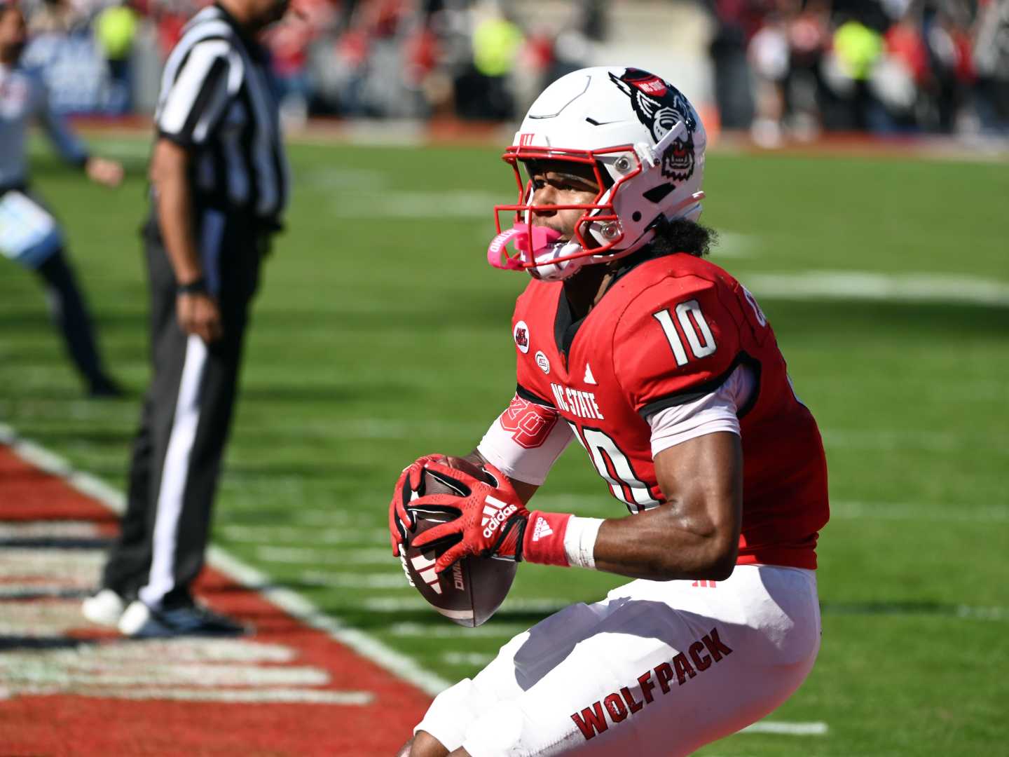 N.c. State Football Team Carter Finley Stadium