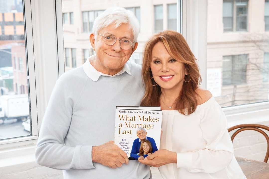 Phil Donahue And Marlo Thomas