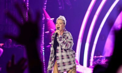 Pink Performance Dnc Or Pink Headlines Final Night Of Democratic National Convention