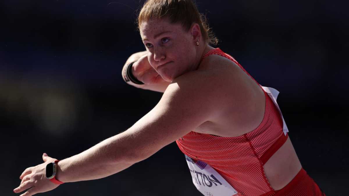 Sarah Mitton Advances To Shot Put Final