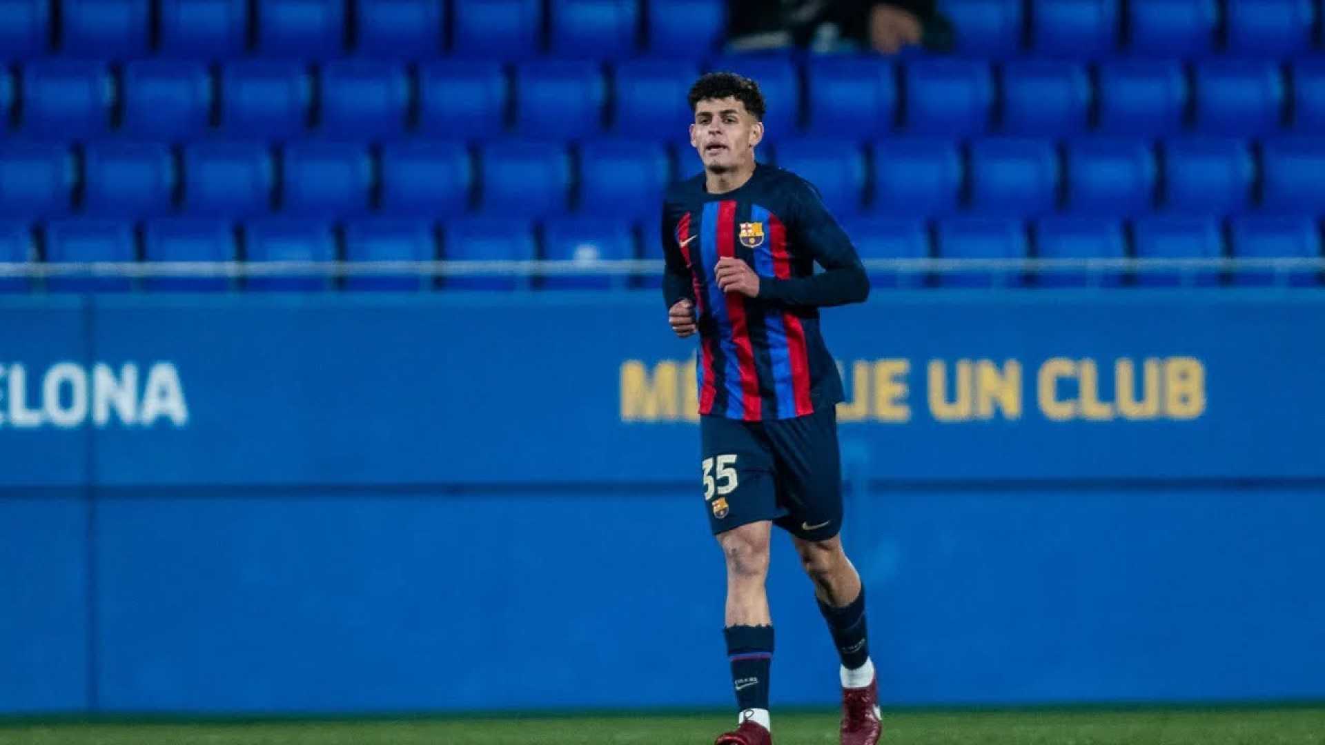 Sergi Domínguez Fc Barcelona Debut