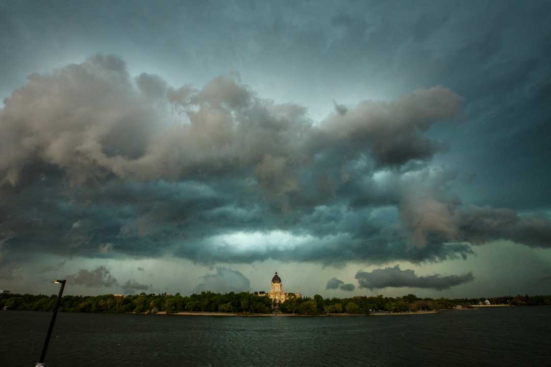 Thunderstorms And Sunshine In Regina Today