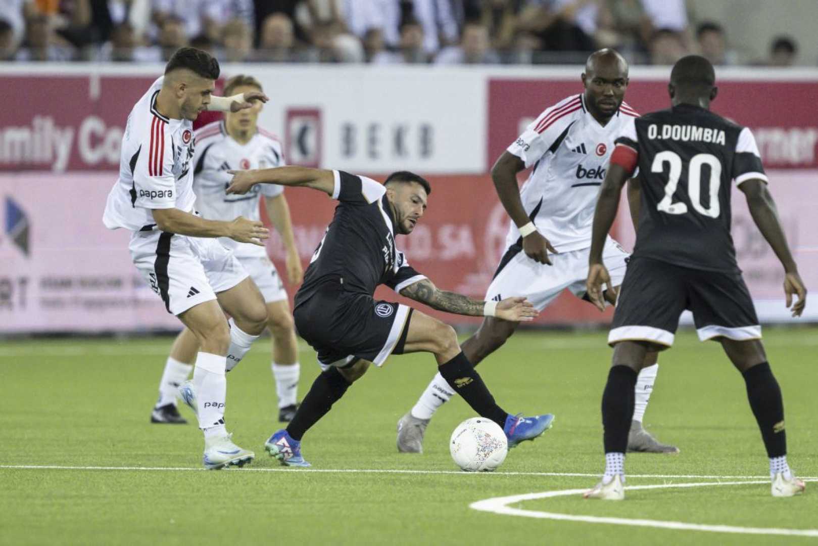 Ajax Vs Besiktas Europa League