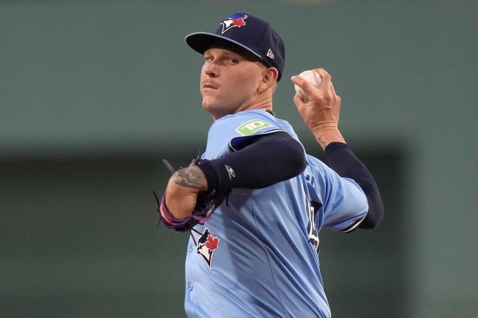 Bowden Francis Pitching Blue Jays