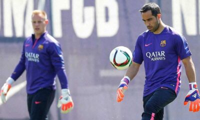 Claudio Bravo Barcelona Goalkeeper