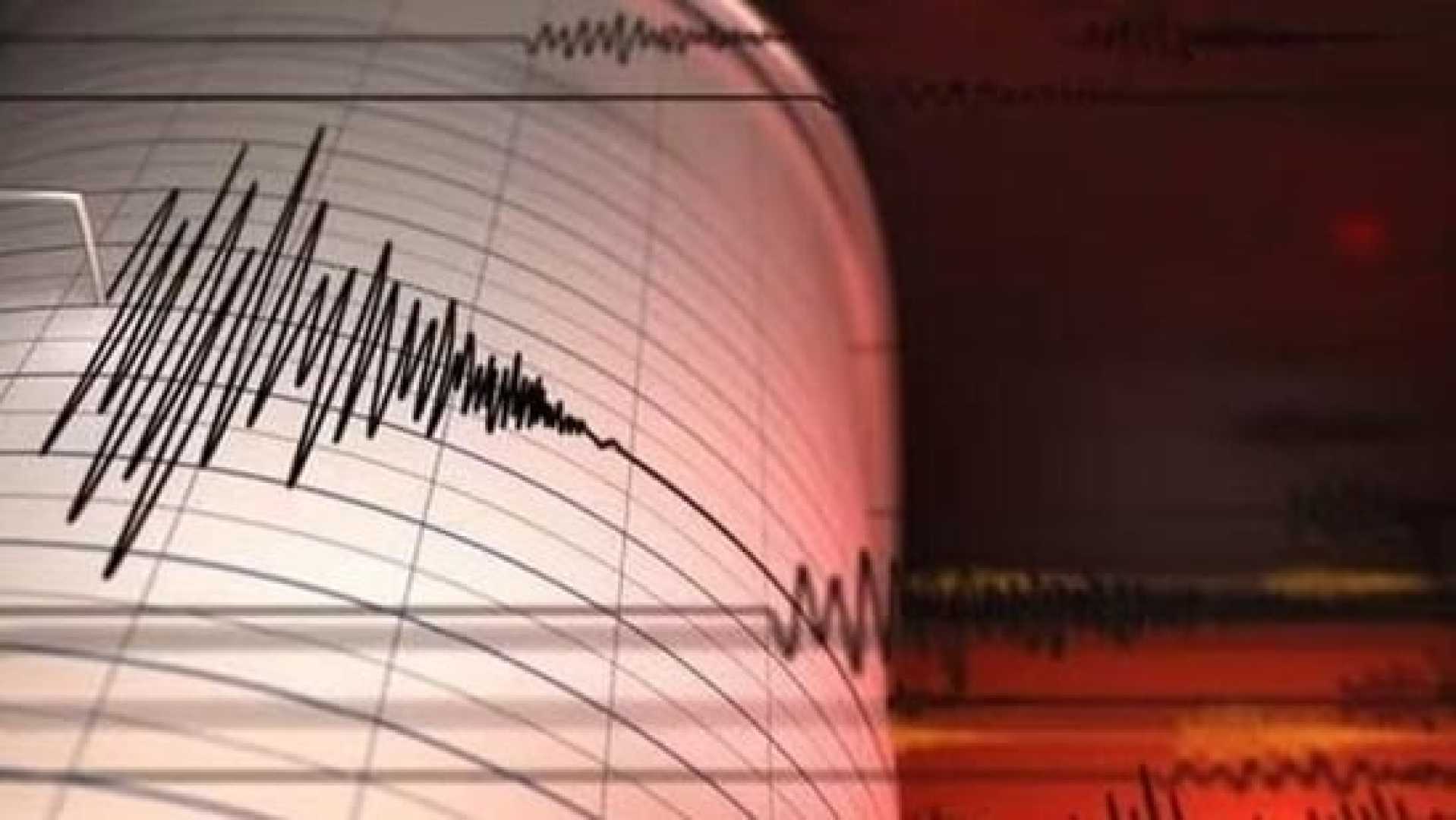 Earthquake Tremors In North India