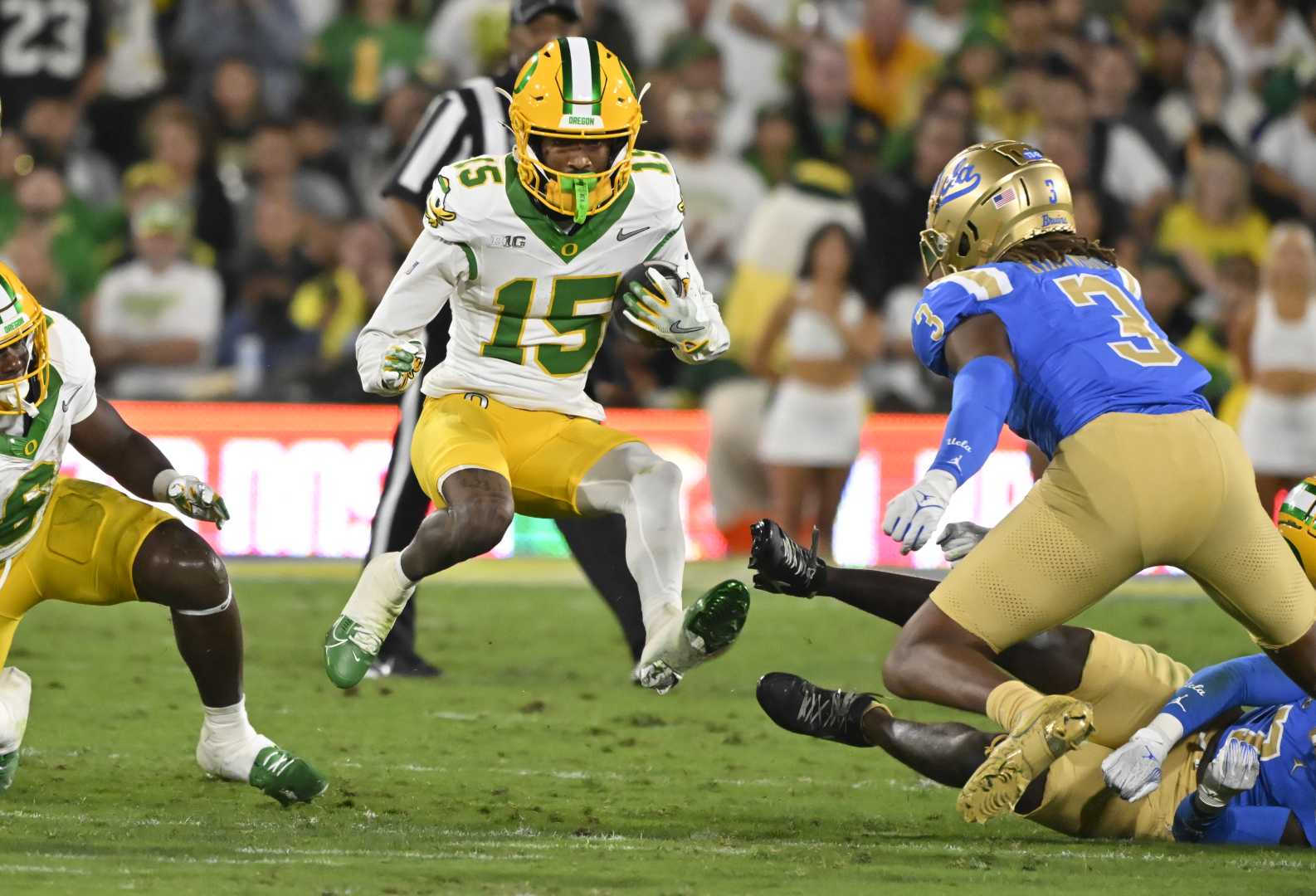 Oregon Ducks Vs Ucla Football