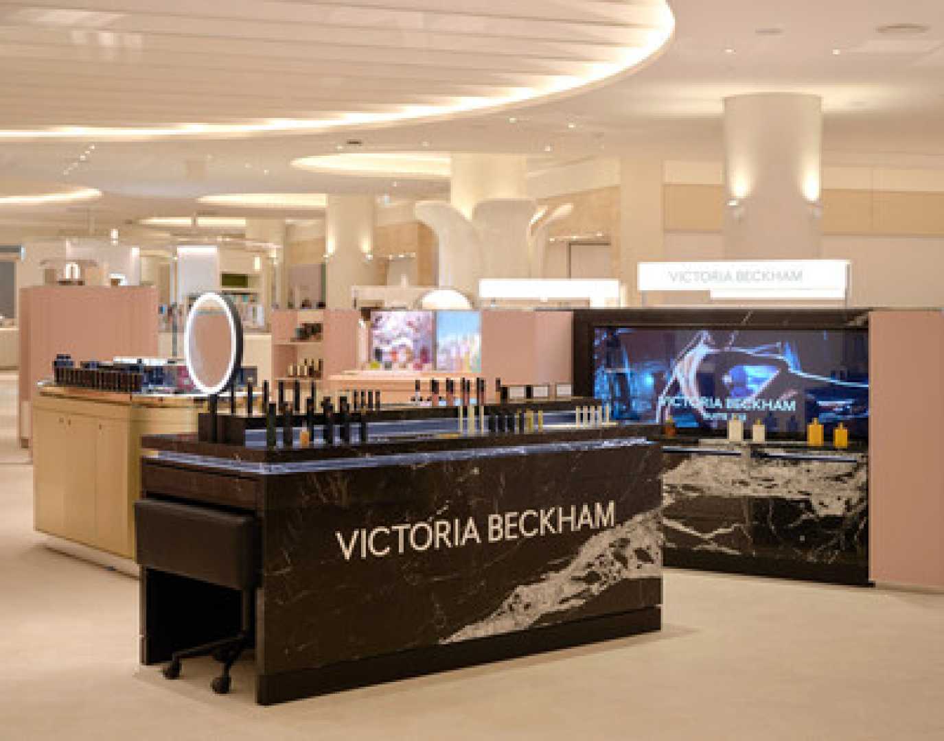 Rennaï Victoria Beckham Beauty Partnership Opening