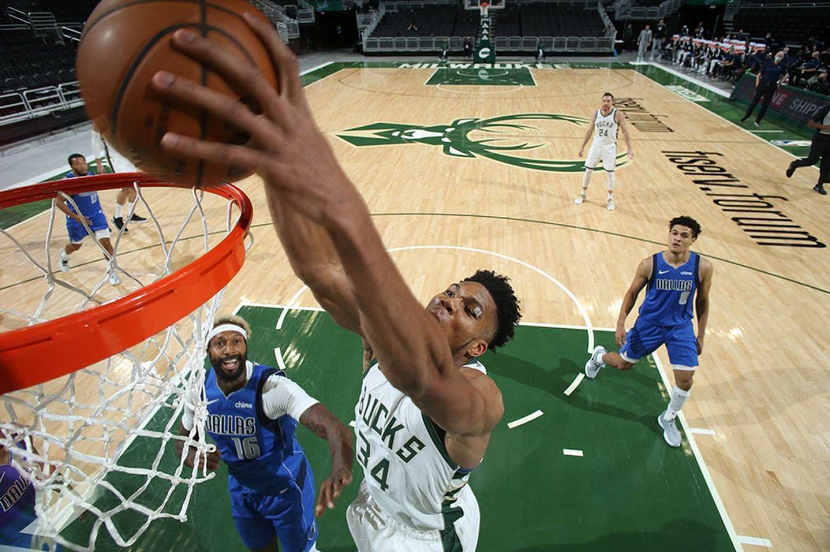 Dallas Mavericks Vs Milwaukee Bucks Preseason 2024