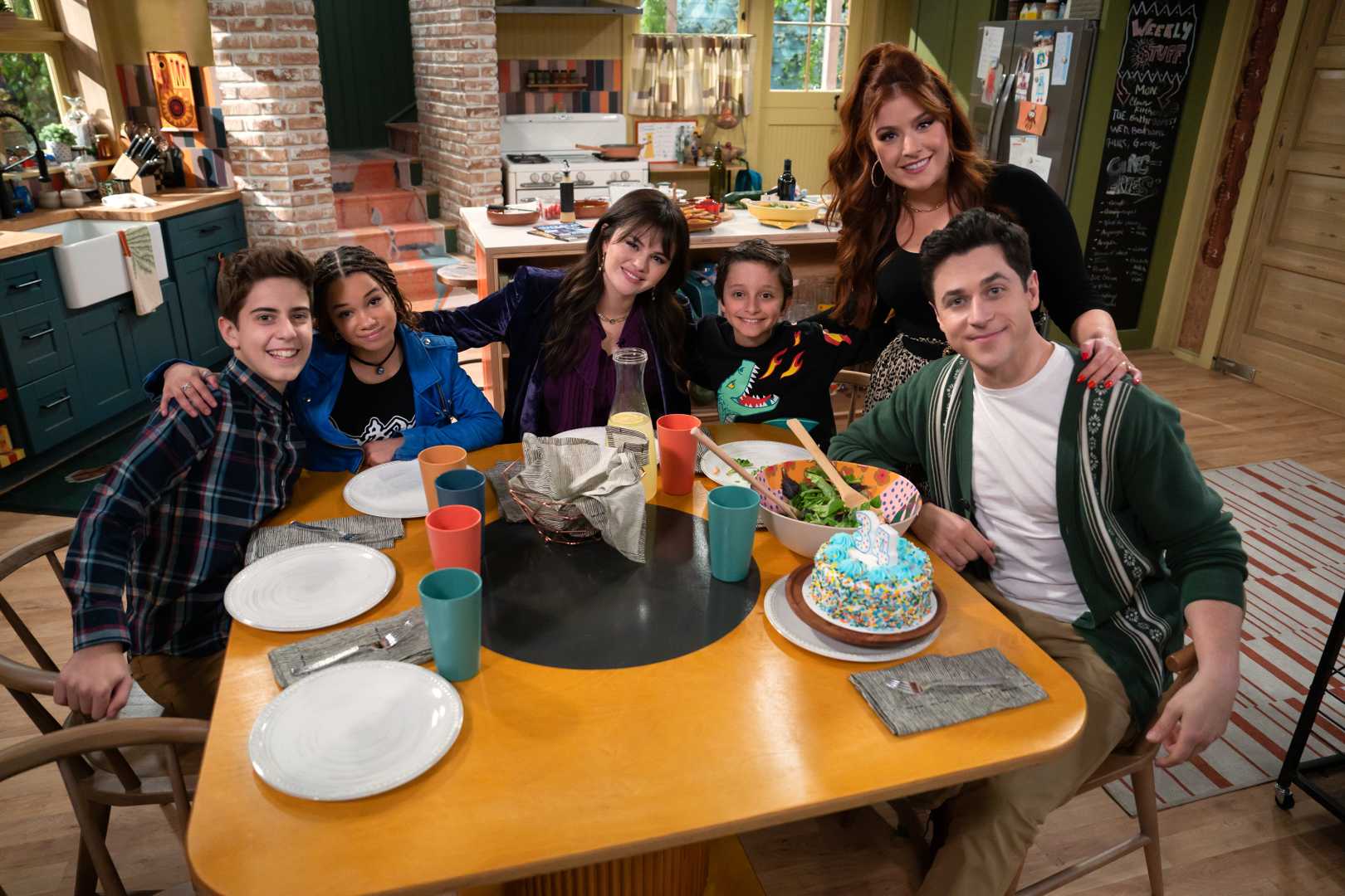 David Henrie And Selena Gomez On Wizards Beyond Waverly Place Set