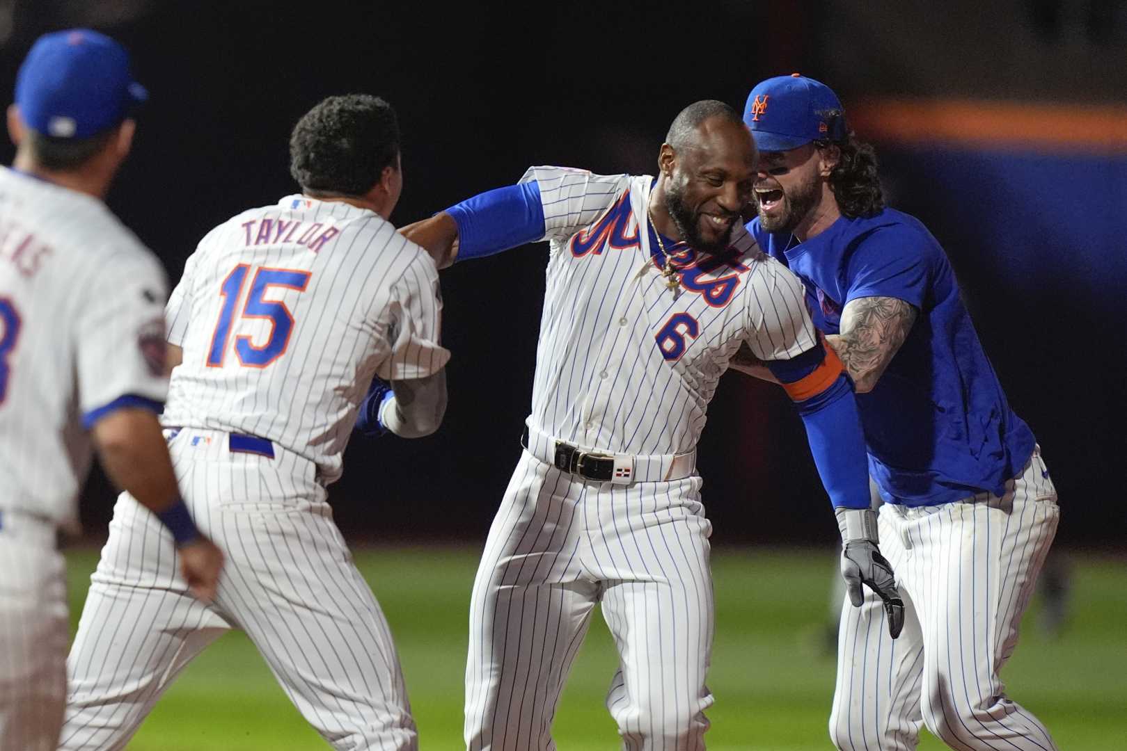 Grimace New York Mets Subway